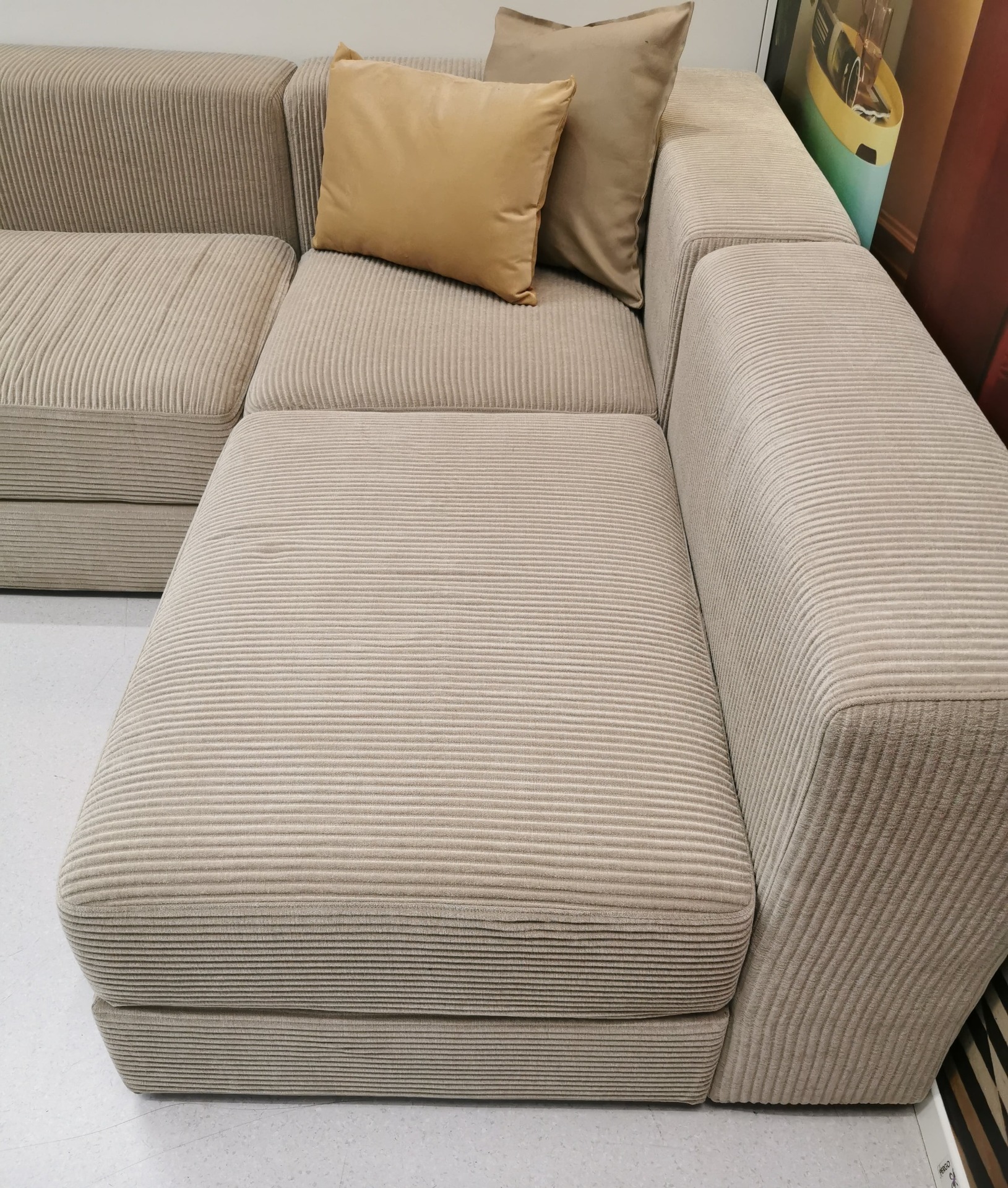 LowBack Sofas Advantages and Disadvantages